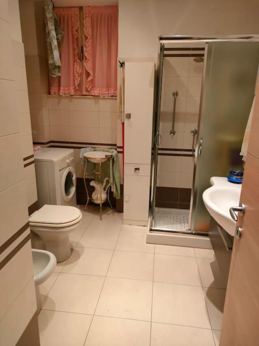 トリノA Casa Di Anriアパートメント エクステリア 写真